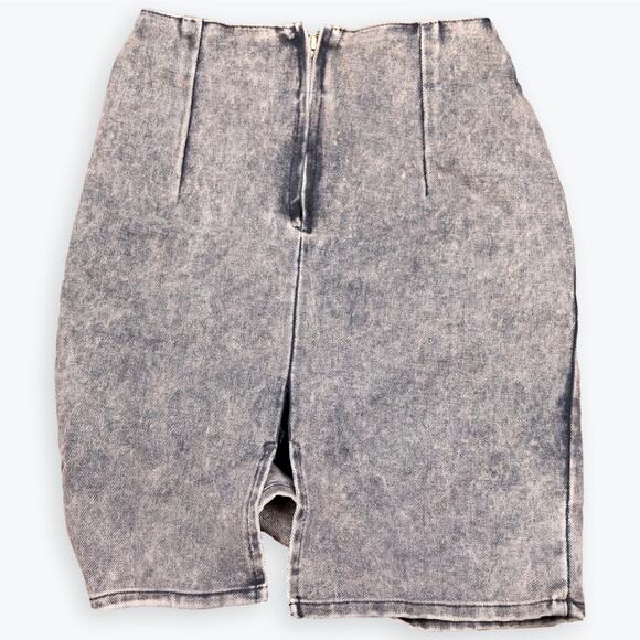 Authentic Extra Sportswear Stonewash Gray Denim Juniors Skirt 3 - Picture 2 of 5